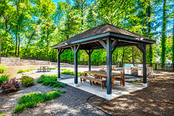 Outdoor grilling station w/ picnic area